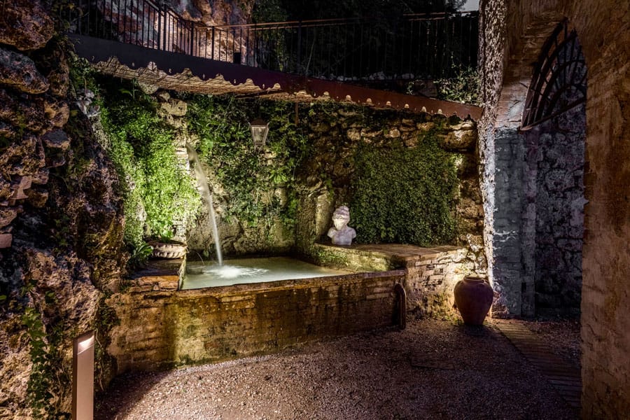 Villachiovada Luxury - Villa Umbria Fountain